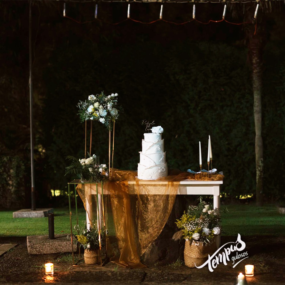 Bolos de casamento modernos