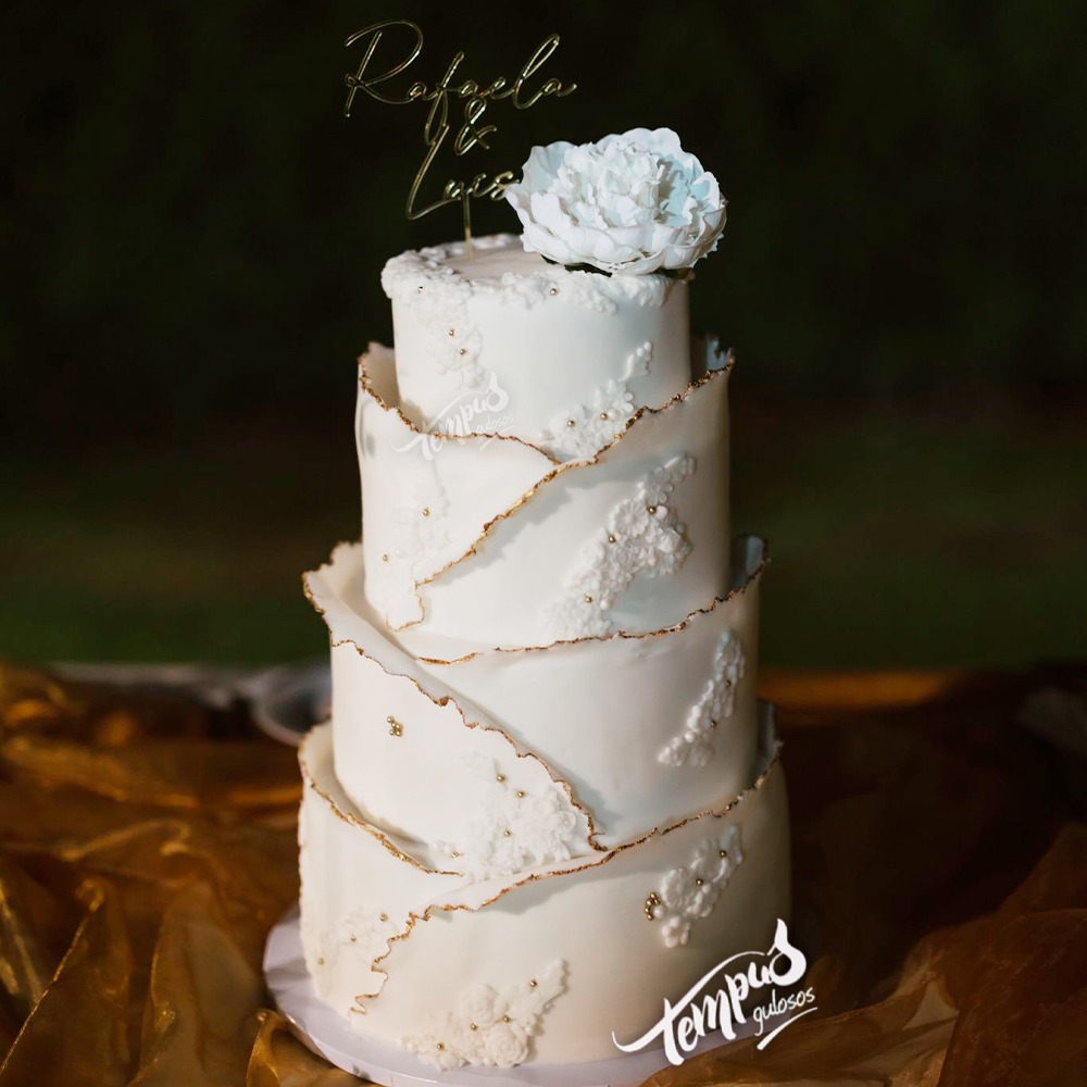 Bolos de casamento modernos