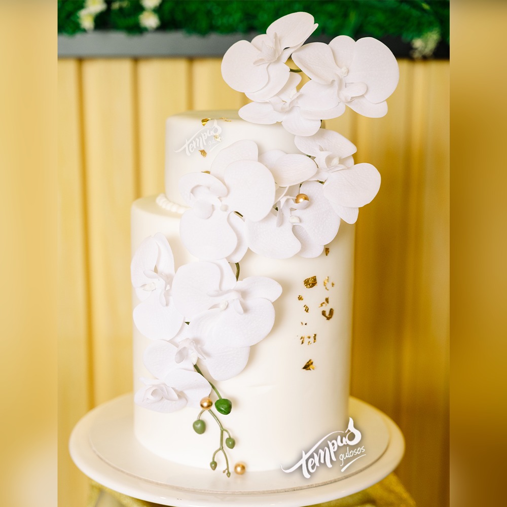 Bolos de casamento modernos