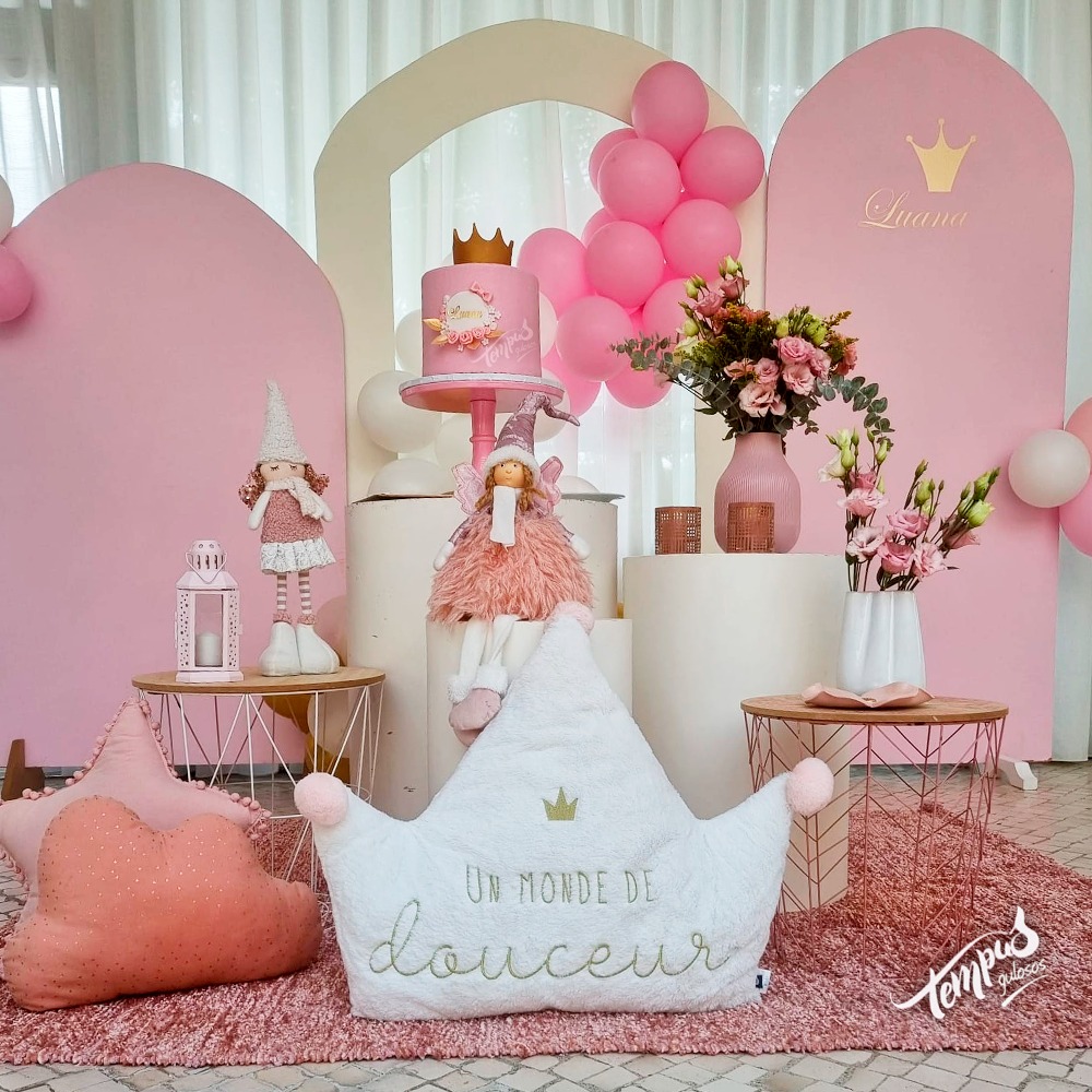 Princesas & Princesas Disney