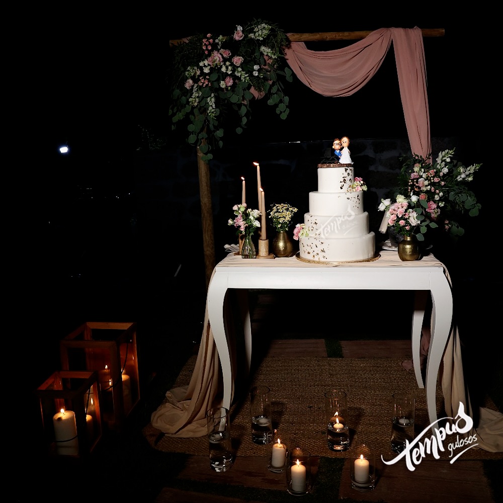 Bolos de casamento rústicos