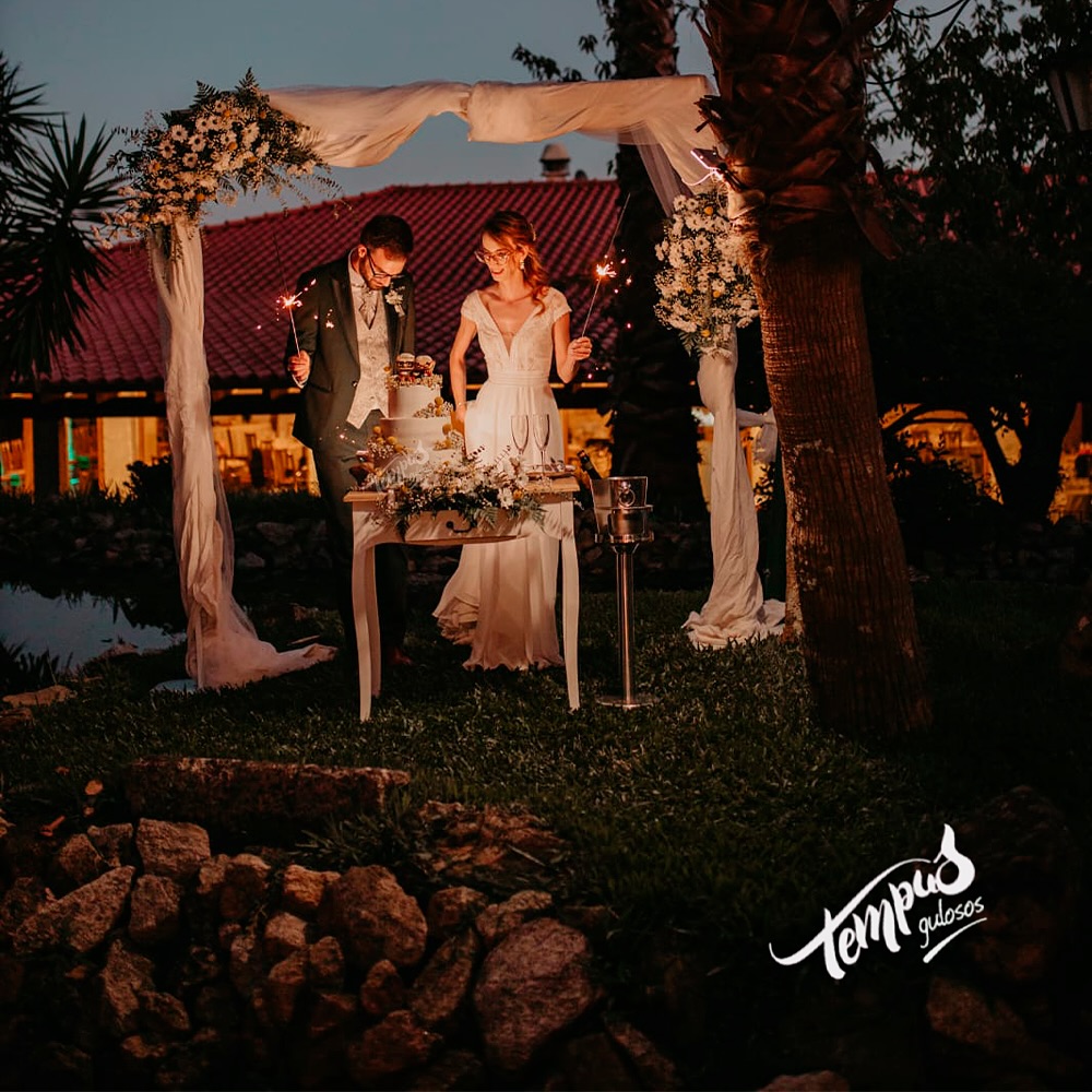 Bolos de casamento rústicos