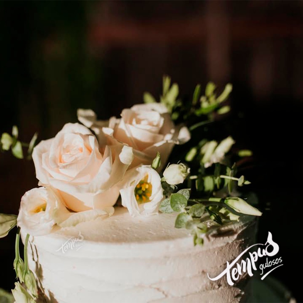 Bolos de casamento rústicos